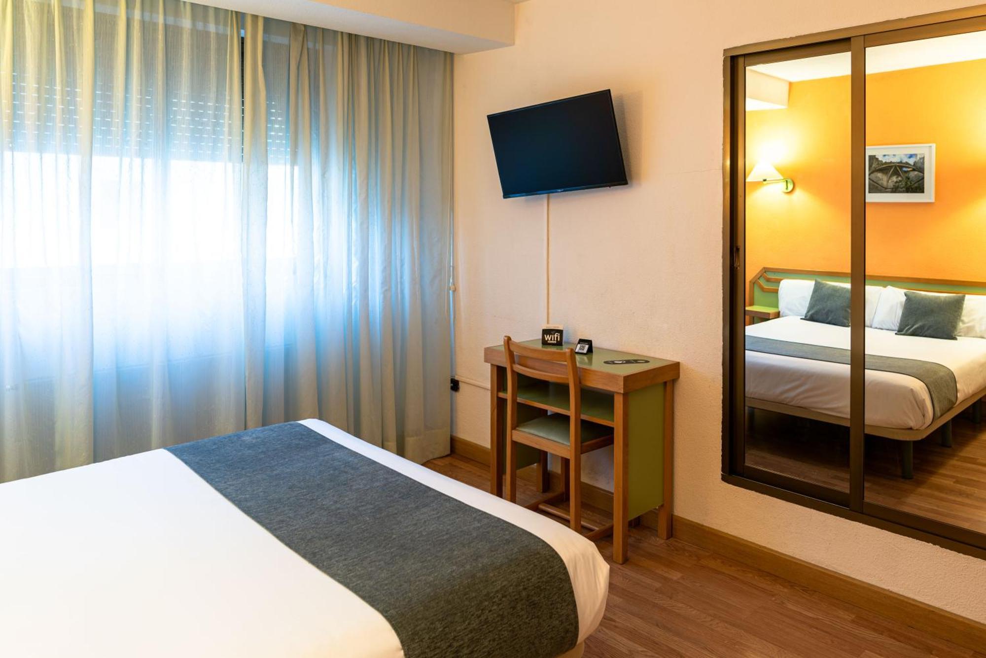 Hotel Alda Guijuelo Zewnętrze zdjęcie
